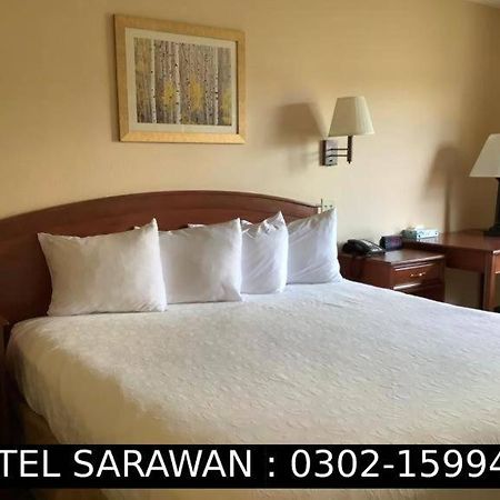 Hotel Sarawan Karachi Esterno foto